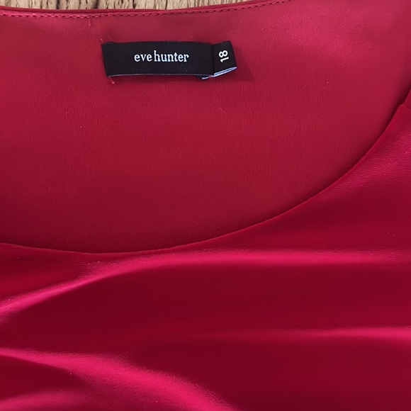 Eve Hunter Red Dress with diamantés detailing - Worn Once - size 18 - Picture 5 of 8